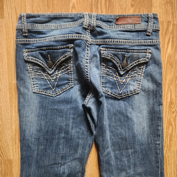 Vigoss Fit Bootcut Jeans - Picture 13 of 13